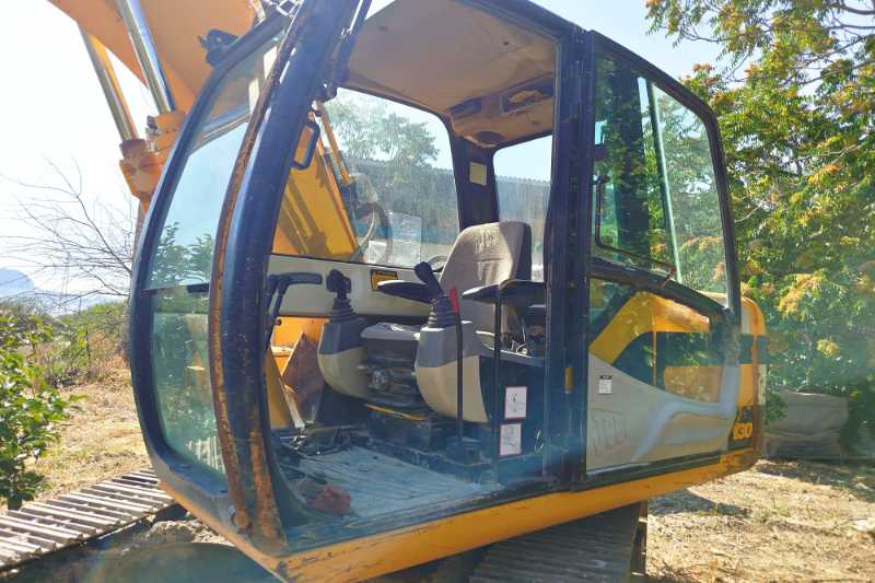 OmecoHub - Immagine JCB JS130